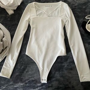 White abercrombie long sleeve
